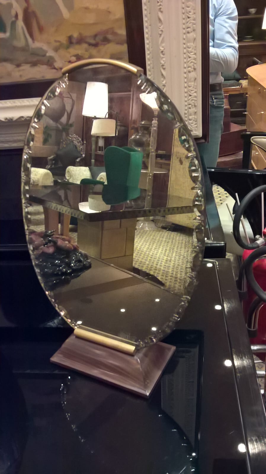 Specchio Vintage Da tavolo ovale del XX Secolo Opera originale e disponibile - Robertaebasta® Art Gallery opere d’arte esclusive.